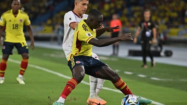 Bolívia e Colômbia se enfrentam em confronto crucial nas Eliminatórias para a Copa do Mundo